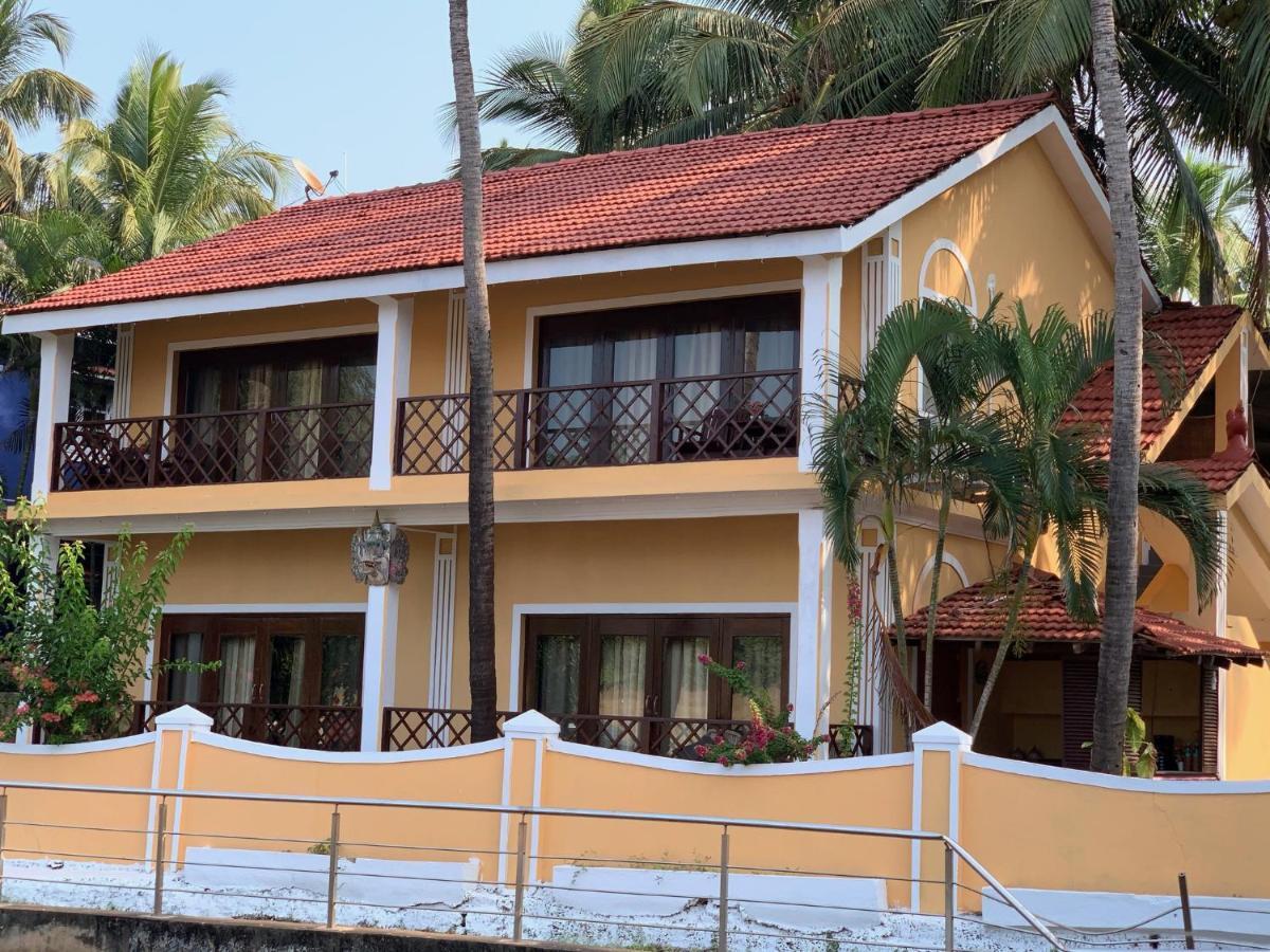 Casa Candolim Beach Front Esterno foto