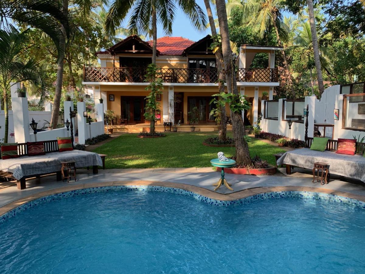 Casa Candolim Beach Front Esterno foto